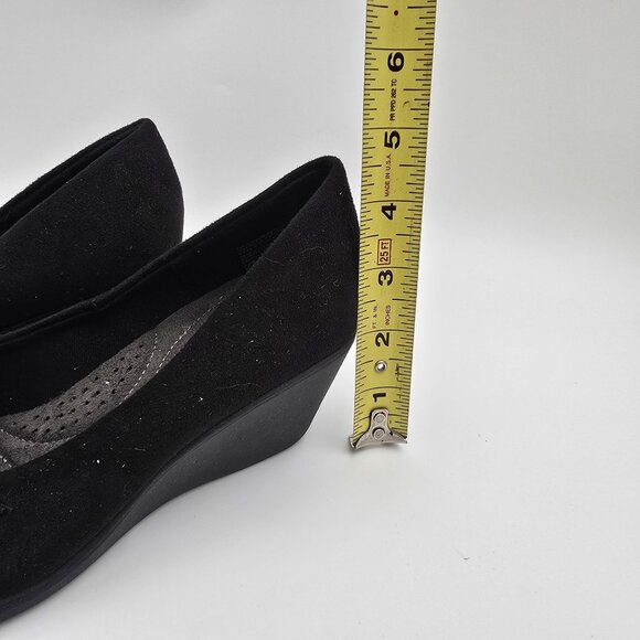 Comfort View Womens Black Suede Wedge Shoes With Buckle Detail Size 5W - Picture 8 of 8